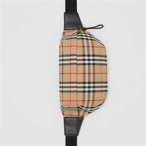 burberry bauchtasche|burberry her men's clothing.